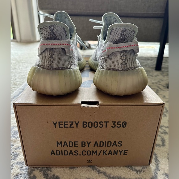 Yeezy Boost 350 V2 - Blue Tint - Size 9 - Good Condition! - Picture 8 of 8